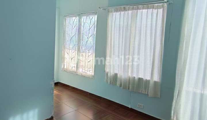 2-Story House in Magnolia 2 Tangerang Strategic 2