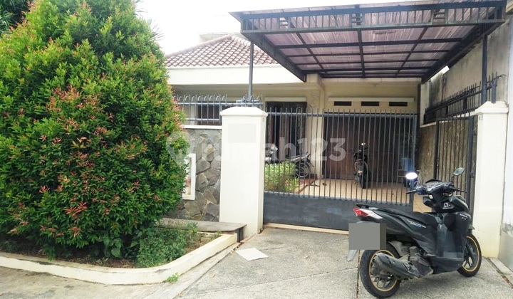 Rumah Siap Huni di Kav Dki Lokasi Strategis, Kos Rumah Siap Huni di Kav Dki Lokasi Strategis, Kos