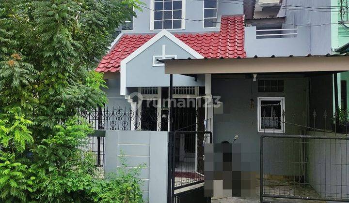 Rumah Bagus di Puri Gardena, Jakarta Barat Siap Huni, Harga Oke  1