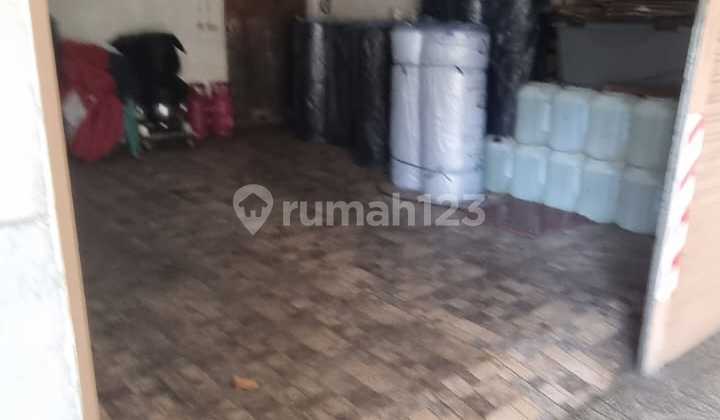 Rumah Bagus Siap Huni Lokasi Strategis di Jakarta Pusat  20