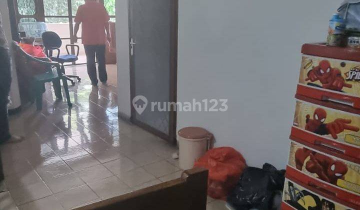 Rumah Bagus Siap Huni Lokasi Strategis di Jakarta Pusat  24