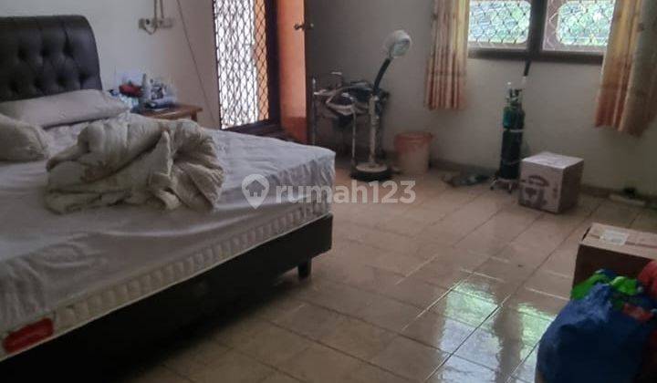 Rumah Bagus Siap Huni Lokasi Strategis di Jakarta Pusat  25