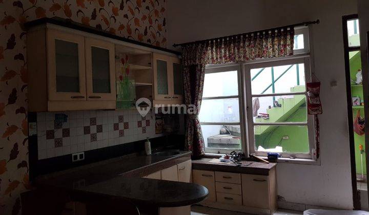 Rumah Siap Huni di Ciracas Jakarta Timur Lokasi Strategis Nego  2