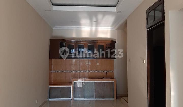 Rumah 2 Lantai Siap Huni di Banjar Wijaya Tangerang lokasi Strategis 