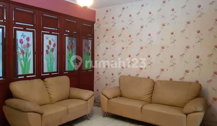 Rumah Siap Huni di Ciracas Jakarta Timur Lokasi Strategis Nego  1