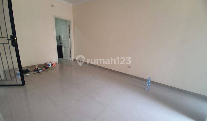 Rumah 2Lt. Minimalis Modern Dalam Cluster West Europe 1