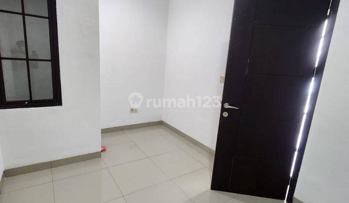 Rumah Minimalis Siap Huni di Cluster East Asia Green Lake City 1