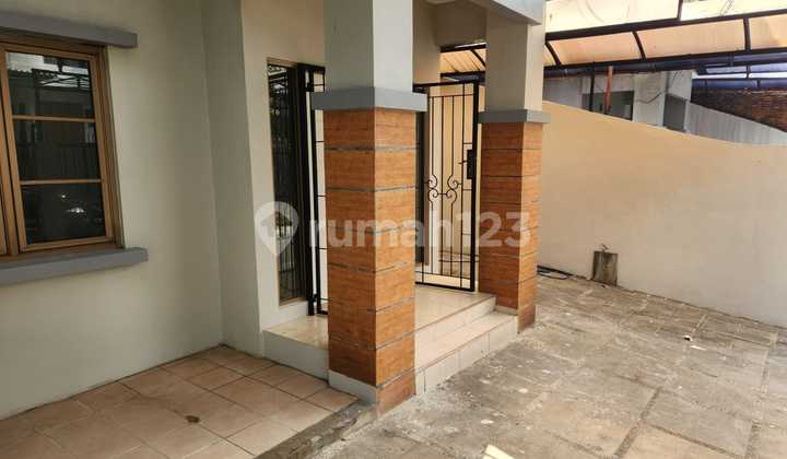 Di Jual Rumah 2Lt Minimalis Modern Siap Huni Kav Dki Meruya Jakarta Barat Di Jual Rumah 2Lt Minimalis Modern Siap Huni Kav Dki Meruya Jakarta Barat