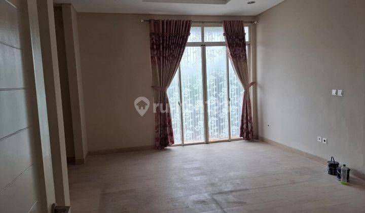 Rumah Siap Huni di Cluster Amerika Green Lake City Lokasi Bagus 
