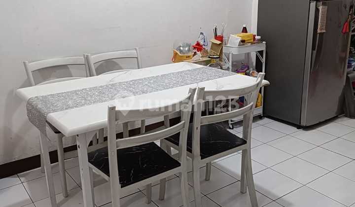 Rumah Mininmalis ,Bangunan 2,5Lt, Dalam Komplek Taman Palem Lestari - Jakarta Barat 2