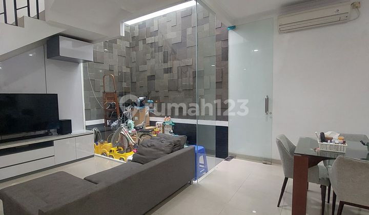Rumah Sangat Bagus dan Terawat di Kosambi Baru Jakarta Barat Strategis  1