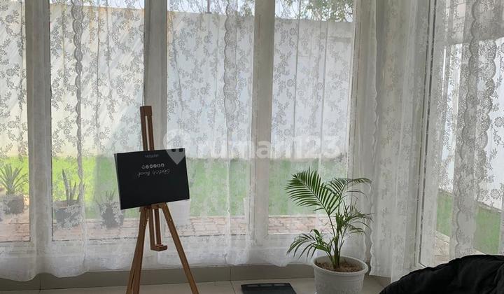 Rumah Minimalis Modern 2lt ,cantik ,bersih dan rapi ,siap huni ,nyaman dan Asri. 2