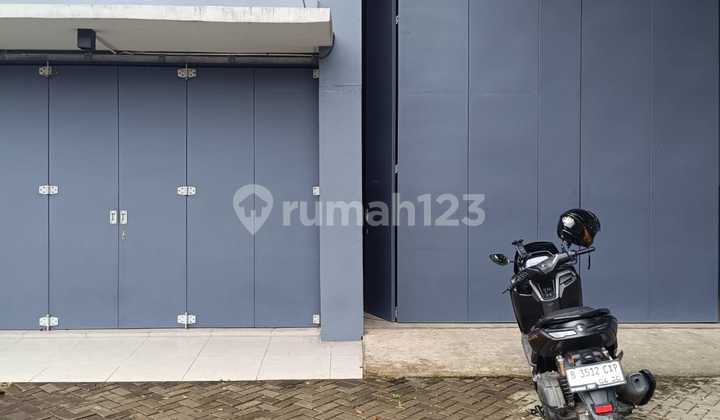 Disewakan Gudang Ada Bangunan Kantor 2Lt Kondisi Bagus Siap Pakai di Tangerang