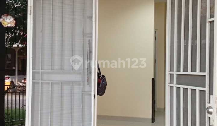  Rumah Minimlalis Modern 2lt  siap huni dalam Cluster Amerika Latin - Green Lake City 2