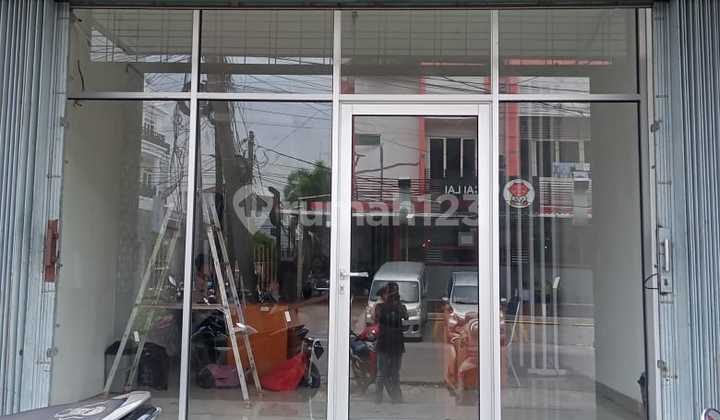 Ruko 3lt Hoek Cocok Untuk Usaha Kantor Dll di Muara Karang, Jakarta Utara