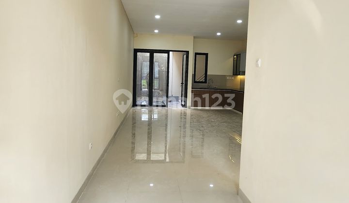 Brand New House in Metland Puri Tangerang, Strategic Location