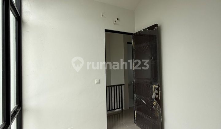 Rumah 2Lt Minimal Modern Masih Baru Siap Huni Dalam Cluster Citra Garden Puri Semanan 2