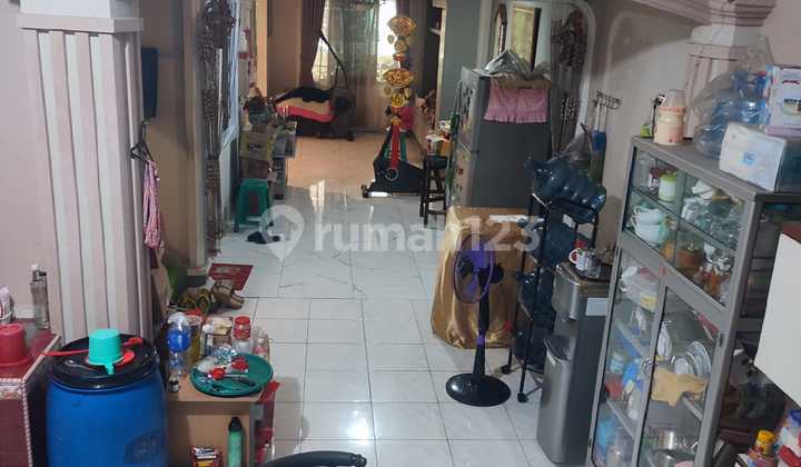 Ready-to-Occupy House in Taman Palem Lestari West Jakarta Strategic Location 2