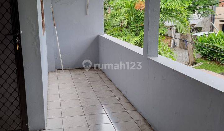 Disewakan Rumah Bagus Dan Sangat Terawat di Puri Indah Lokasi Oke 19