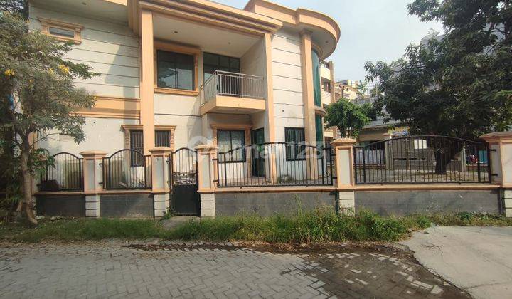 Rumah di Villa Taman Bandara Dadap Tangerang Posisi Hoek 1