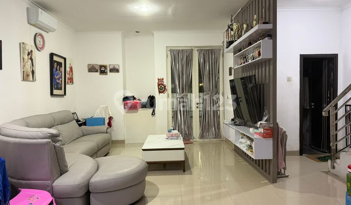 For Sale Beautiful Tamansemanan House West Jakarta For Sale Beautiful Tamansemanan House West Jakarta