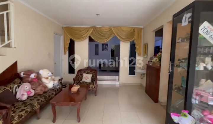 Rumah Metland Puri,asri,siaphuni di Metland Puri 2