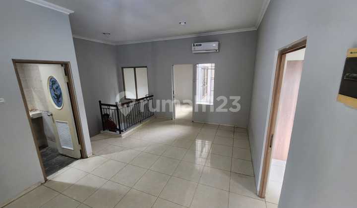 For Sale DKI Meruya South Plot House