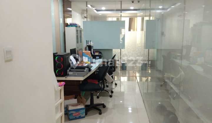 2-Story Ready-to-Use Ruko Citra 6 Circle West Jakarta Negotiable