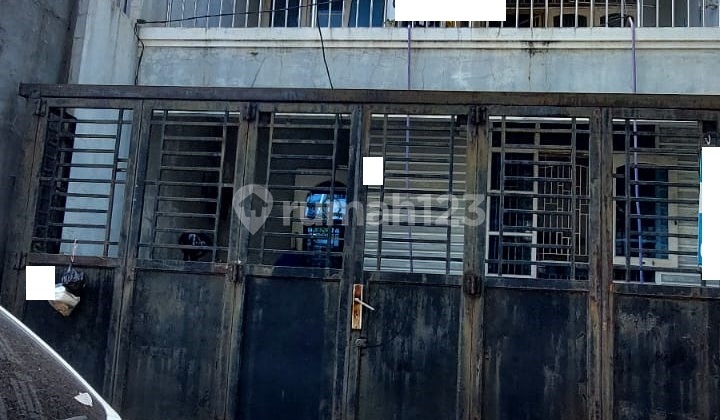 Rumah Hitung Tanah di Green Garden Jakarta Barat Lokasi Strategis 1