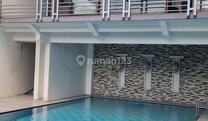 Dijual Rumah Bagus Dan Terawat di Puri Botanical Ada Kolam Renang 1