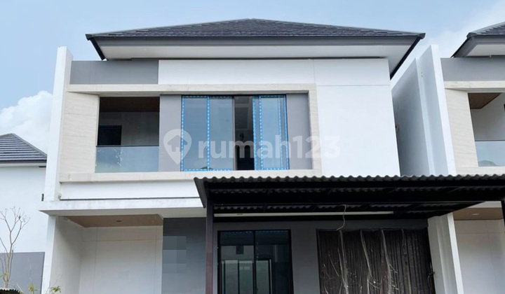 Nice Ready-to-Live House in Amata The Mozia BSD Strategic Location 1