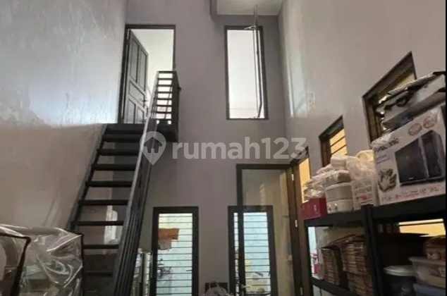 Rumah 3 Lantai Siap Huni di Pegadungan Kalideres Nego 2