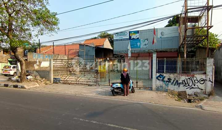 Tanah Dan Bangunan di Cipondoh Tangerang Strategis