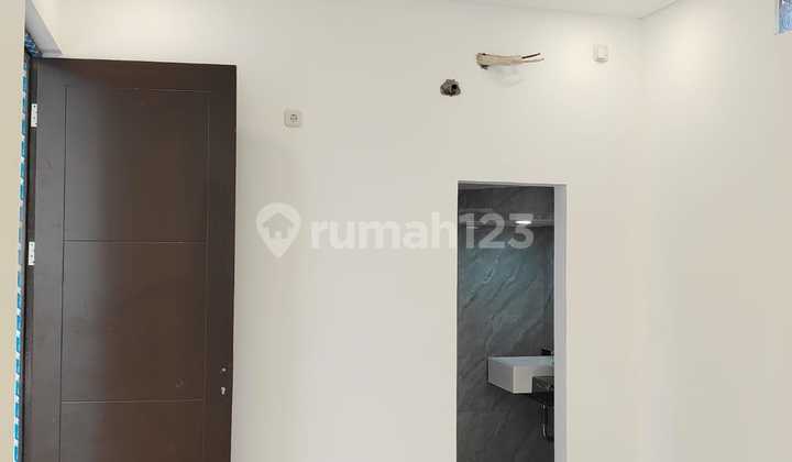 Negotiable, Quick Sale! New Ready-to-Occupy and Strategic Home in Metland Puri Negotiable, Quick Sale! New Ready-to-Occupy and Strategic Home in Metland Puri