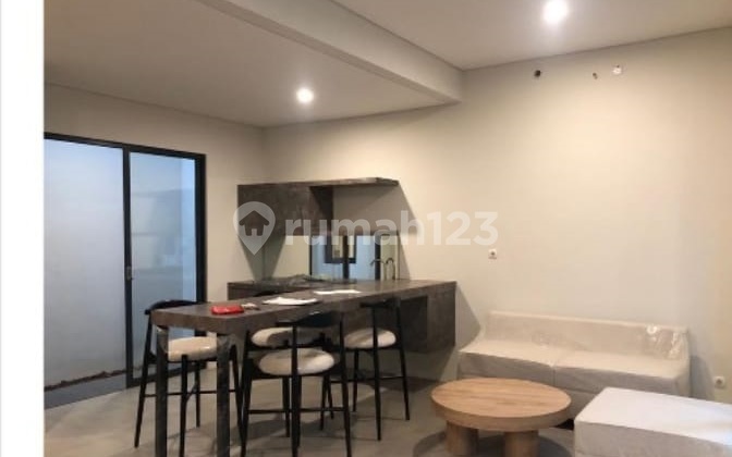 Rumah 2 Lantai  Full Furnish di Cluster Myza BSD Siap Huni 