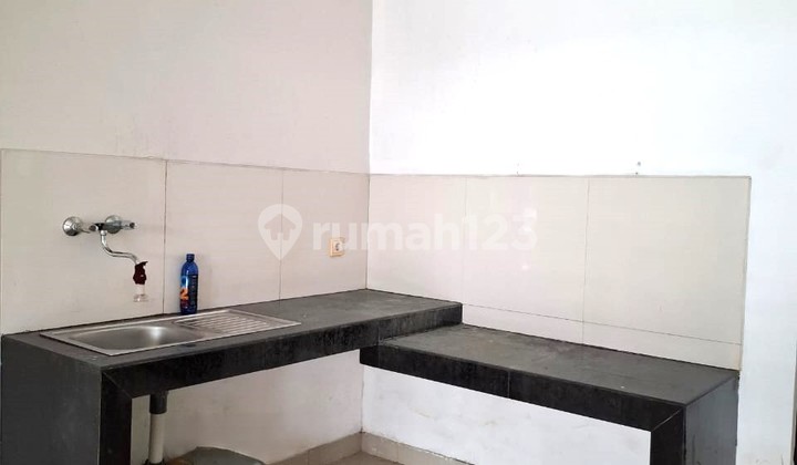 Nego Sampai Deal! Rumah sudah SHM dan Area Strategis Dekat Tol Karang Tengah di Cluster East Asia Green Lake City 2