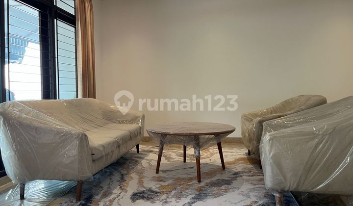 Hunian Luas 2 Lantai di Ancol dengan Pemandangan Indah - Harga Nego 2