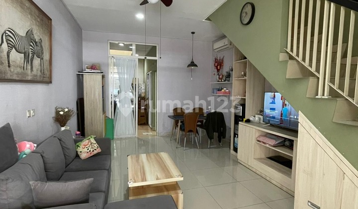 Nego Rumah Sudah SHM & Super Strategis! Rumah Bagus Semi Furnished Full Renovasi di Cluster Amerika Glc Wajib Lihat Cuma 1,535M! Nego Rumah Sudah SHM & Super Strategis! Rumah Bagus Semi Furnished Full Renovasi di Cluster Amerika Glc Wajib Lihat Cuma 1,535M!