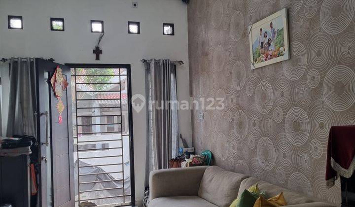 Rumah Semi Furnish di Griya Permata, Jarang Ada, Nego, Strategis 1