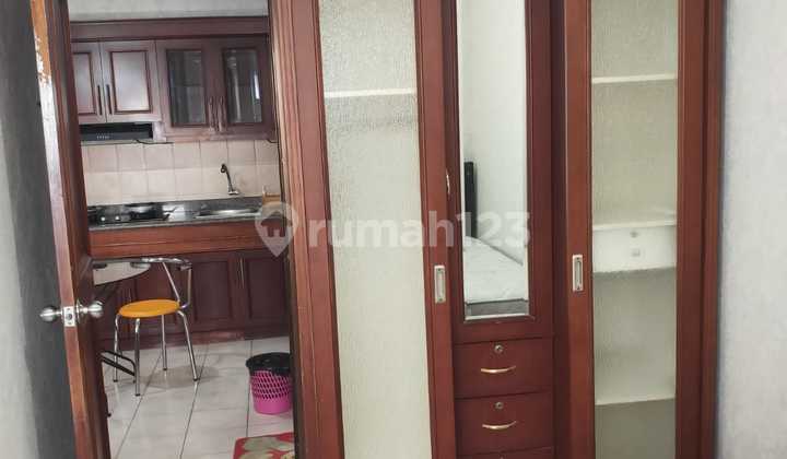 Nego, Apartemen Mediterania di Taman Sari 2
