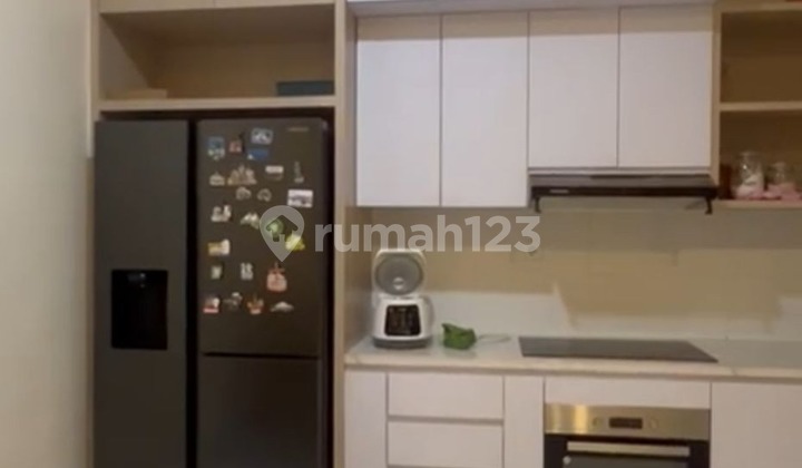 Nego Rumah Full Furnished 2 Lantai cuma 1,875M di Cluster Amerika Green Lake City
