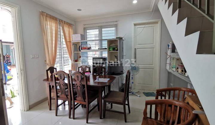 Rumah Terawat di Omaha Village Gading Serpong, Jual Cepat 4