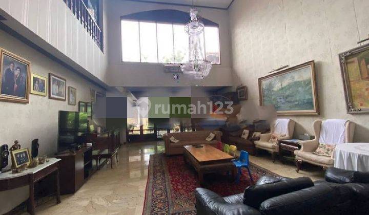 Rumah Sangat Bagus, Jarang Ada di Kebon Jeruk, Full Furnish, Nego 1