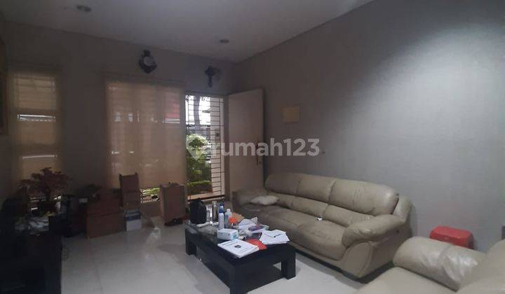 Rumah Full Furnished dan Full Renov di West Coast Green Lake City 2