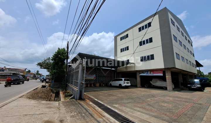 Siapa Cepat Dapat! Gudang Kantor dan Bengkel jadi satu, Luas, Ada Halaman Belakang, Lokasi Strategis Pinggir Jalan Raya di Curug Kab Tangerang