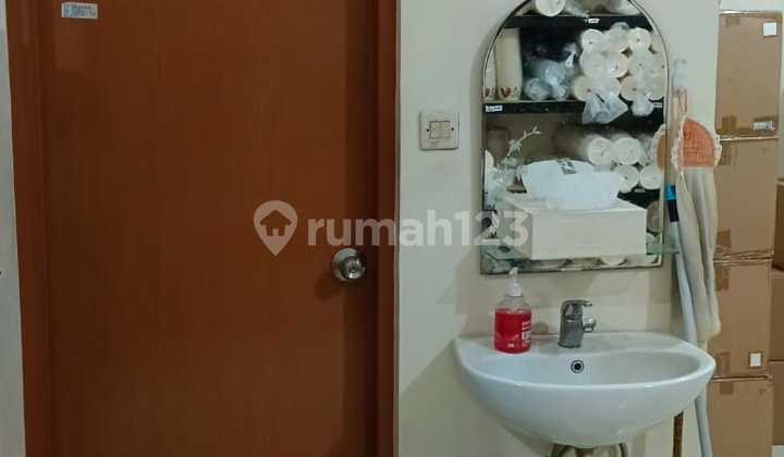 Affordable House in Cengkareng with 3 Bedrooms - Comfortable & Safe Neighborhood 2