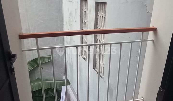 Rumah 4 Lantai di Sunter SHM Menghadap Utara 2