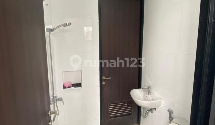 Nego Sampai Deal! Rumah 2 Lantai Hadap Tenggara Area Lokasi Strategis di Citra Garden Puri Brio 2