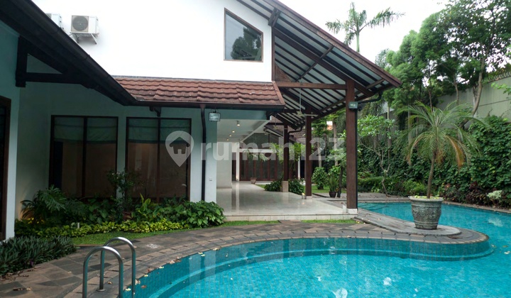 Harga bisa nego! rumah tampak depan kecil, dalemnya luas beneran hidden gem vibesnya kaya villa pribadi di kemang Harga bisa nego! rumah tampak depan kecil, dalemnya luas beneran hidden gem vibesnya kaya villa pribadi di kemang