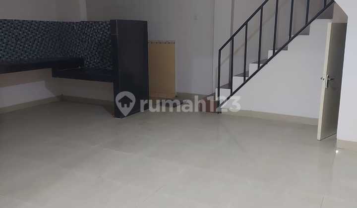 Rumah Semi Furnished di Kosambi Baru Jakarta Barat 2